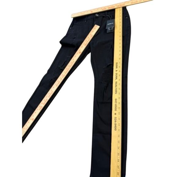 NWT!! "ABSECAI" SZ 32 Distressed Straight Leg/Skinny Jean Skateboarder Stretch - Picture 6 of 10